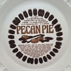 Royal China By Jeannette Corp. Pecan Pie Plate & Baking Dish  11 " Across